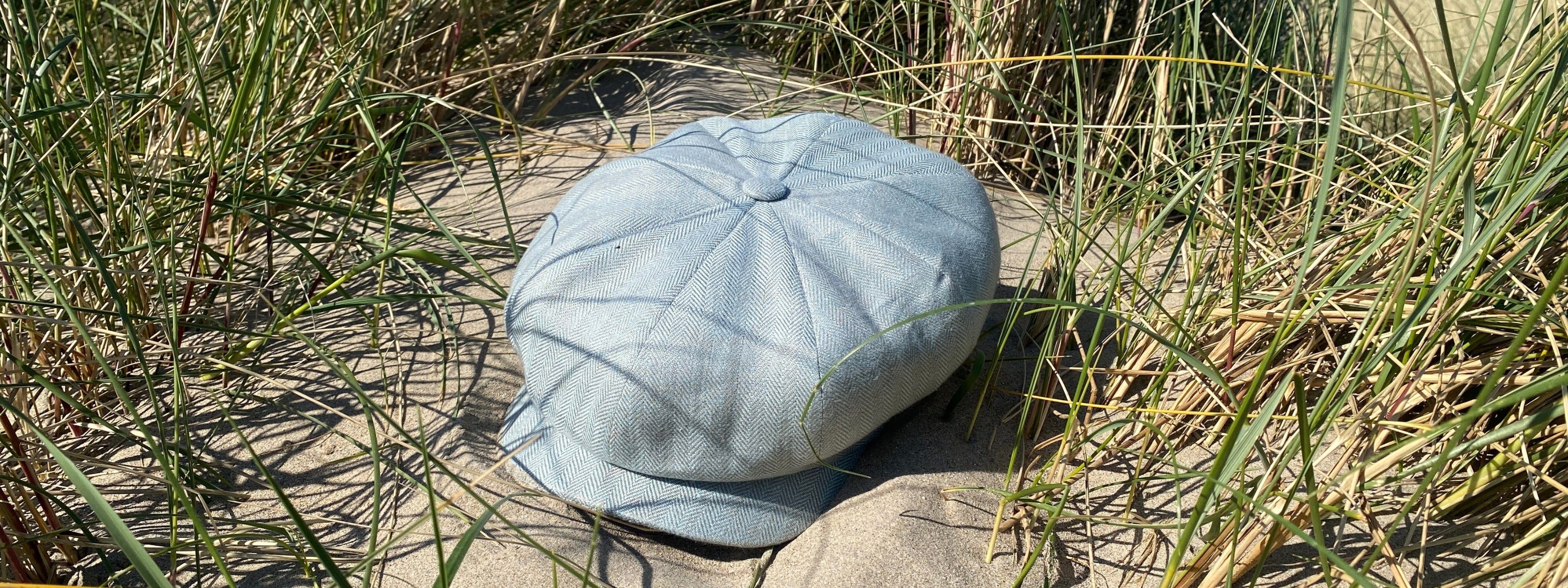 Connery Cap Linen with Irish Hurley